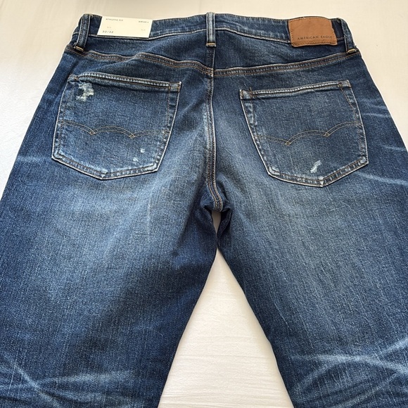 Men’s American Eagle AirFlex Athletic Fit Jeans - Picture 3 of 5